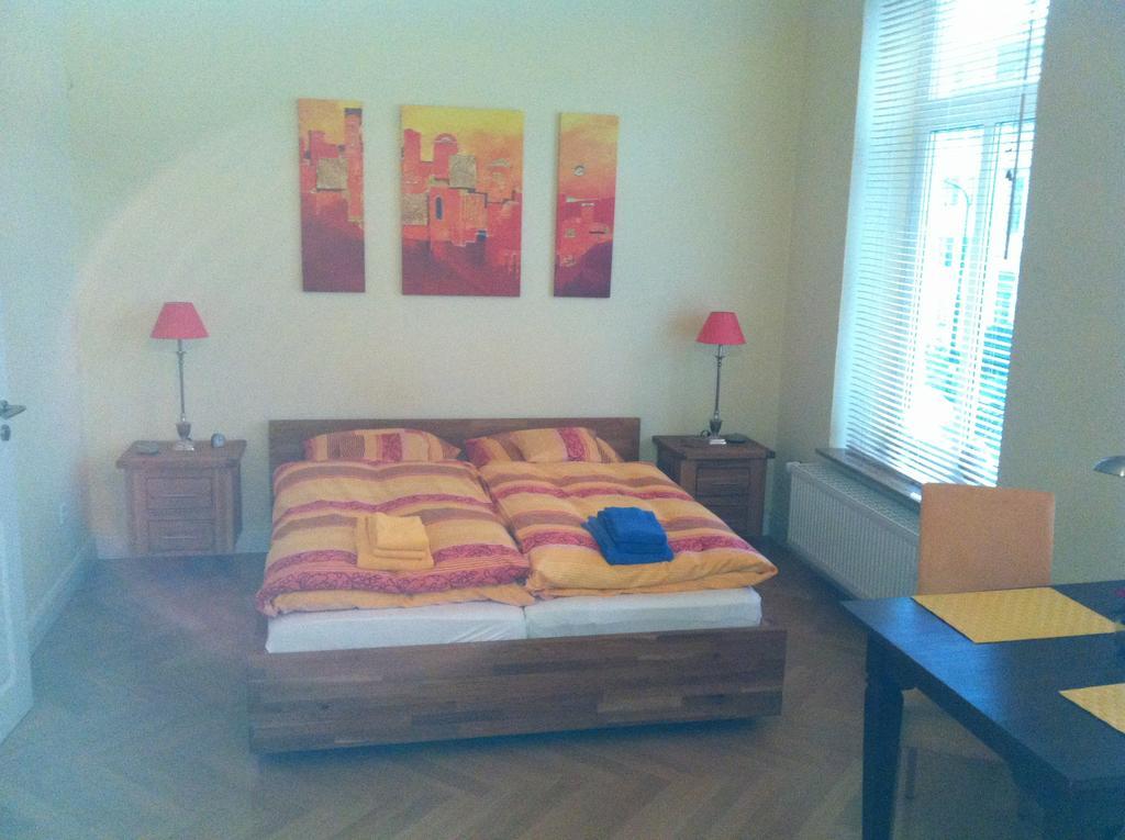 Апартаменти Business Gaestehaus Sonne, Mond & Sterne Бремен Екстер'єр фото